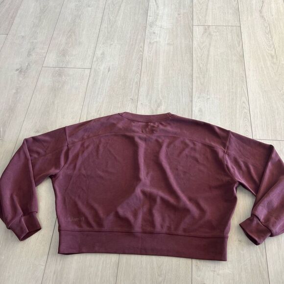 Lululemon women’s crop sweater size L - Picture 6 of 7